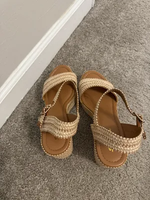 Soda Castle open toe ankle strap wedge size 7 thumbnail 7