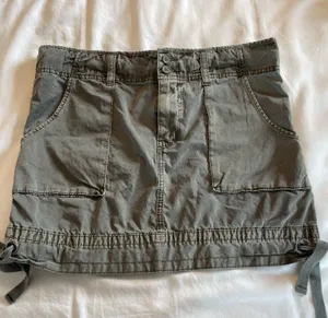 Green Cargo Skirt thumbnail 1