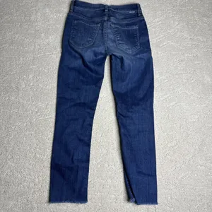 Women's MOTHER 25 The Muse‎ Bitten & Smitten Skinny Jeans Cropped thumbnail 9
