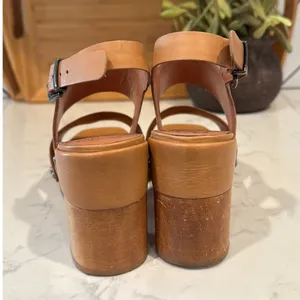 Vince Camuto studded tan nude wood clog leather retro hippie western size 7 5 thumbnail 2