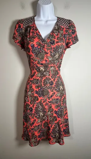 Pepe Jeans London Tottenham Paisley Floral V-Neck Fit & Flare Dress Coral Pink M thumbnail 1
