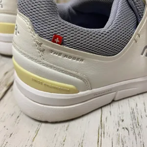 On Cloud The Roger Advantage Sneakers thumbnail 4