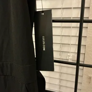 Lulu's Classic Black Sleeveless Jumpsuit thumbnail 5
