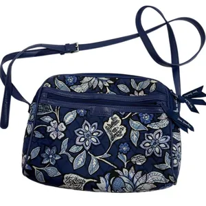 Vera Bradley Blue‎ Floral Quilted Cotton Crossbody Bag Adjustable Strap thumbnail 1