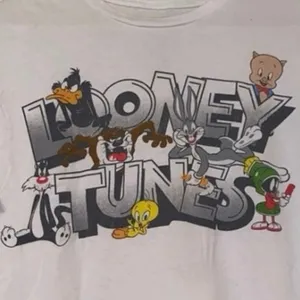 Looney Tunes Graphic T Shirt Large White Cartoon Bugs Bunny Vintage Style‎ thumbnail 2