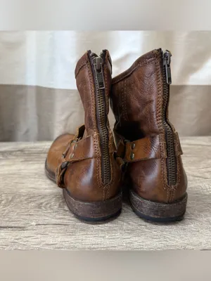 FRYE‎ Phillip Harness Leather Ankle Boots Brown Moto Biker size 7.5 thumbnail 10