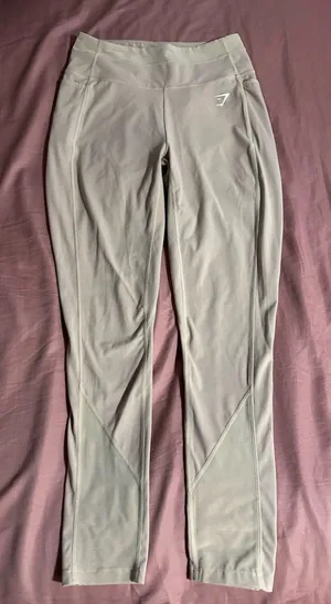 Gymshark Dreamy 2.0 Leggings Taupe Size L thumbnail 1