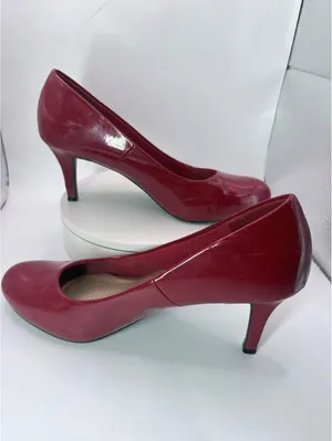 Pumps Size 9 Burgundy Comfort Plus Patent Low Heel Dress Shoes thumbnail 6