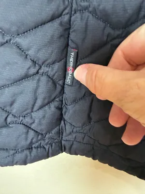 The North Face Thermoball Insulated Puffer Vest Size Small Black thumbnail 7