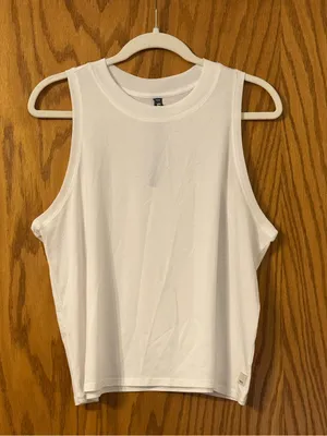 Vuori Energy Top - Classic White Sleeveless Tank Top - Size XL thumbnail 1