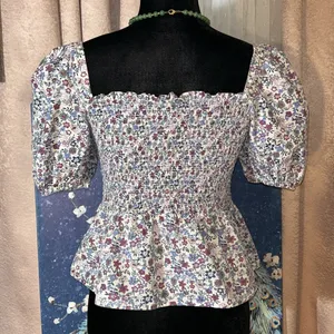 Size M Floral Cropped Blouse thumbnail 6