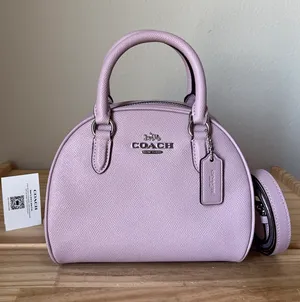 Coach Purse thumbnail 1