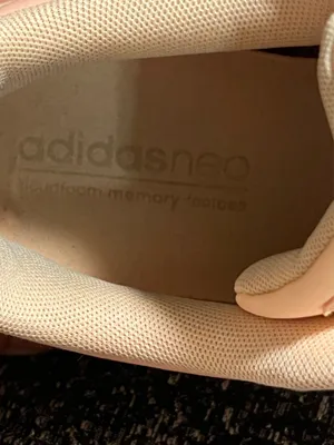 Womens sz7 Adidas Cloudfoam Advantage Pink Low Top Tennis Shoes thumbnail 13