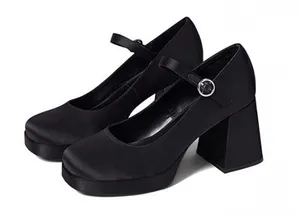 Steve Madden NWT MINGLE Black Satin Platform Mary Jane Heel. Size 9 thumbnail 2