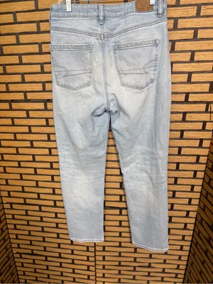 American Eagle Mom Straight Jeans Size 6 thumbnail 2