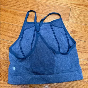 🌸Zella blue High-Neck Seamless Sports Bra thumbnail 3