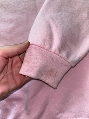 Pink Sweatshirt Size M thumbnail 4