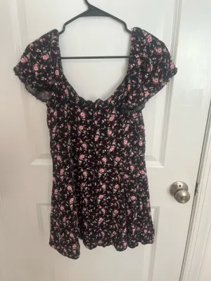 Black Floral Francesca's Dress thumbnail 3