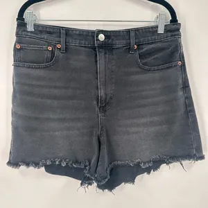 American Eagle Black 90s Boyfriend‎ Distressed CutOff Hi Rise Denim Shorts Sz 12 thumbnail 2
