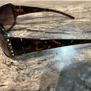 Brown Wraparound Sunglasses with Gradient Lenses thumbnail 4