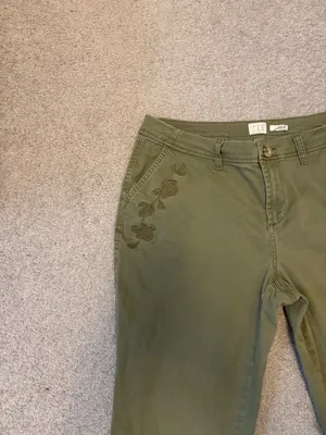 A New Day Olive Green Floral Embroidered Slim Pants thumbnail 3