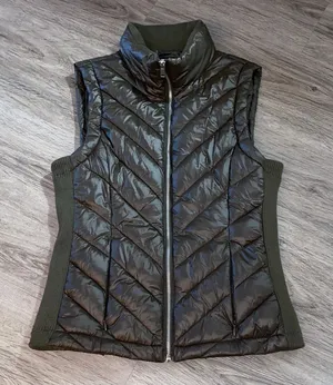 Love Tree Olive Quilted Vest thumbnail 1