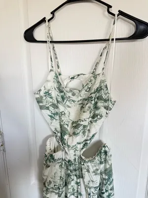 Abercrombie & Fitch Cutout Maxi Green Dress thumbnail 3