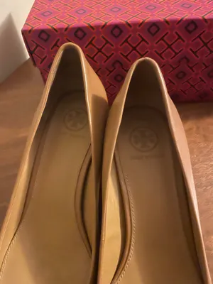 Tory Burch Chelsea Pump  thumbnail 4