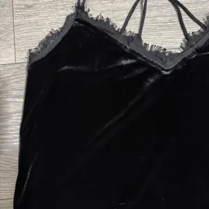 Abercrombie & Fitch Black Y2K Velvet Lace Trim Cami Tank Whimsigoth‎ Top Women S thumbnail 6