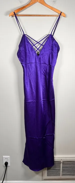 Frederick's of Hollywood Maxi‎ Slip Dress Womens Small Purple Satin sexy V-Neck thumbnail 1