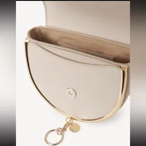 See by Chloe Women Cowhide Mara Chain Strap Evening Leather Bag Cement Beige thumbnail 3