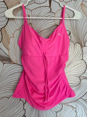Puma Hot Pink Strappy Athletic Tank Top Women’s Ruched Front – Size M thumbnail 2
