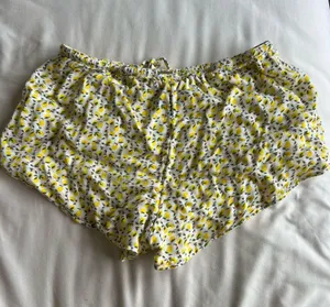 Hollister Gilly Hicks Sleep Shorts thumbnail 2