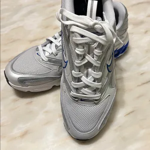 Nike Womens Zoom‎ Air Fire Metallic Silver/Blue Sneakers Size 10 thumbnail 11