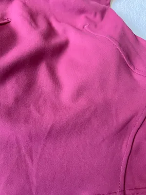 Lululemon Cropped Pinked Sports Bra Top - Size 0 thumbnail 3