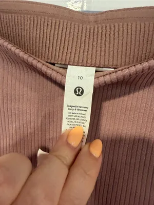Ribbed Lululemon Softstreme 2.5 in Shorts in Mauve Pink‎ thumbnail 3