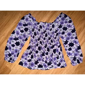 Vineyard Vines Womens Purple Floral Smocked Peplum Top Long Sleeve Size M thumbnail 3