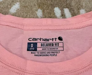 Carhartt pink white floral graphic T-shirt women’s size small thumbnail 6