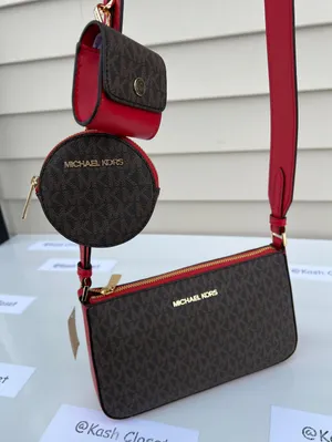 Michael Kors Jet Set Travel SM Crossbody With Tech Attach -Flame thumbnail 1