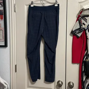 Athleta Brooklyn‎ Textured Ankle Pants Navy Windowpane Print Athleisure thumbnail 4