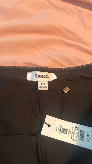Garage skirt thumbnail 3
