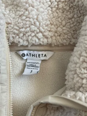 ATHLETA Cloud Fleece Sweatshirt in bone sz small thumbnail 12