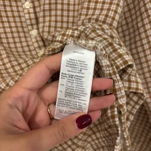 Madewell Crinkle Slim Button-Up Shirt in Plaid thumbnail 5