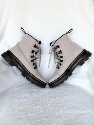Dr Martens Women’s Size 6 Combs W Fashion Boot Vintage Taupe Poly Twill thumbnail 4