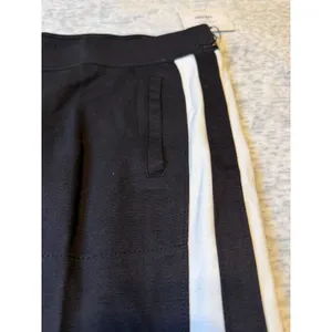 Belyn KeyStriped Pants‎ Women's Size Medium Simone crop NWT Black Size L thumbnail 3