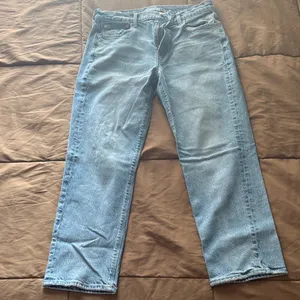 American Eagle Outfitters Super High Rise Ankle Straight Jeans thumbnail 1