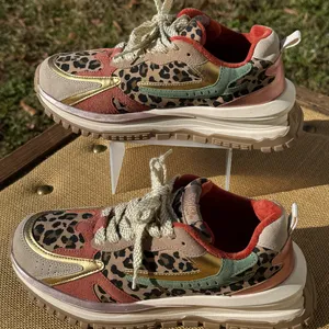Blowfish Malibu Leo Women’s Leopard Print Sneakers Size 7.5 thumbnail 1