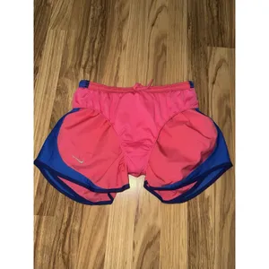 Nike Women's Sz M Medium Dri-fit‎ Hot Pink Blue Fitness Running Shorts thumbnail 6