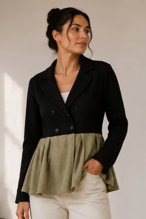 Elegant Black and Cream Women's Jacket NWT SMALL thumbnail 1