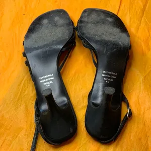 Karen Scott heels thumbnail 3